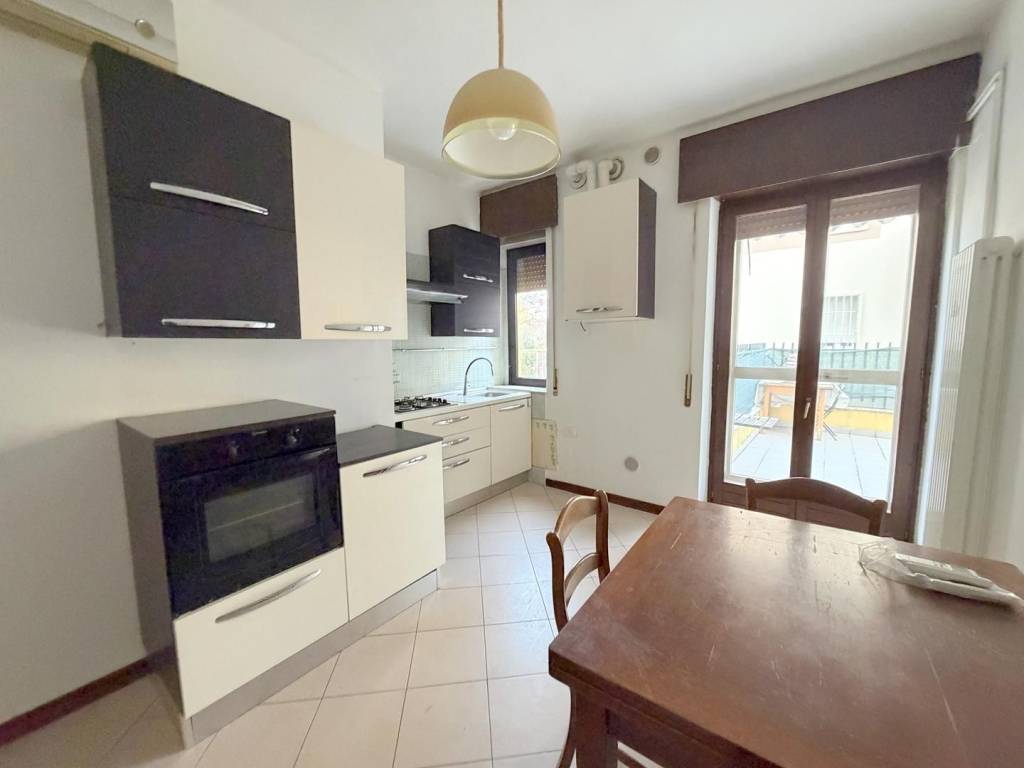appartamento in vendita a Verona in zona Golosine