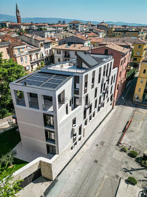 appartamento in vendita a Verona in zona Borgo Venezia / Borgo Trieste
