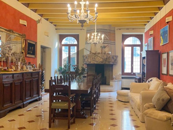 casa indipendente in vendita a Verona