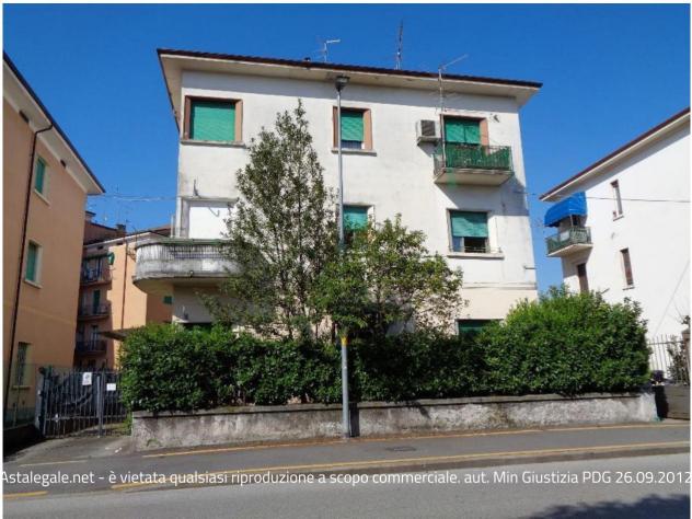 appartamento in vendita a Verona in zona Borgo Roma