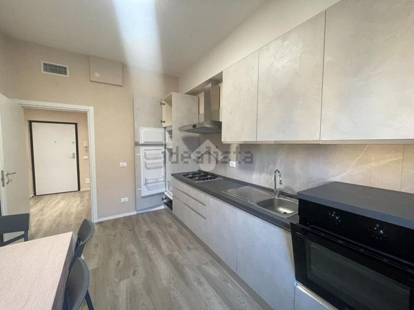 appartamento in vendita a Verona in zona Borgo Roma