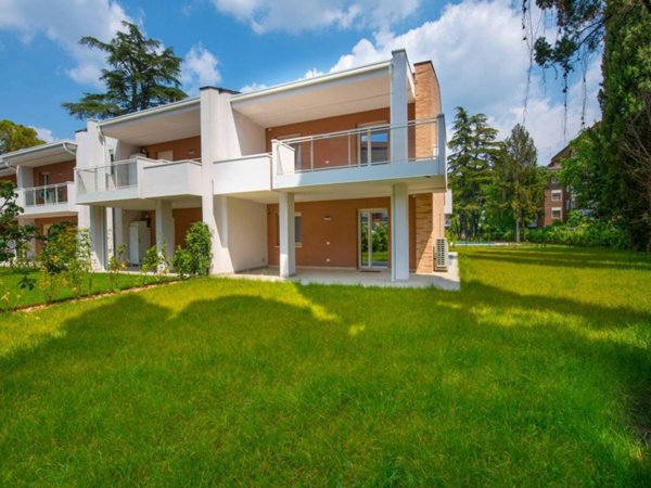casa indipendente in vendita a Verona in zona San Pancrazio