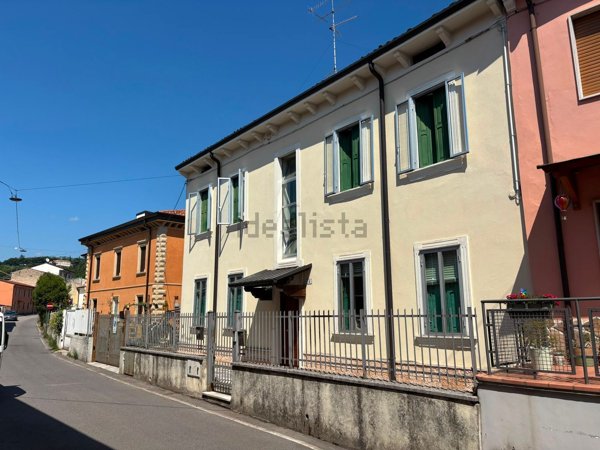 appartamento in vendita a Verona in zona Avesa