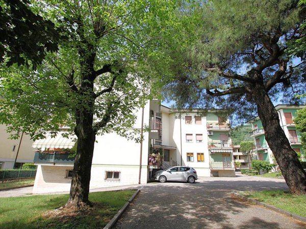 appartamento in vendita a Verona in zona Quinto di Valpantena
