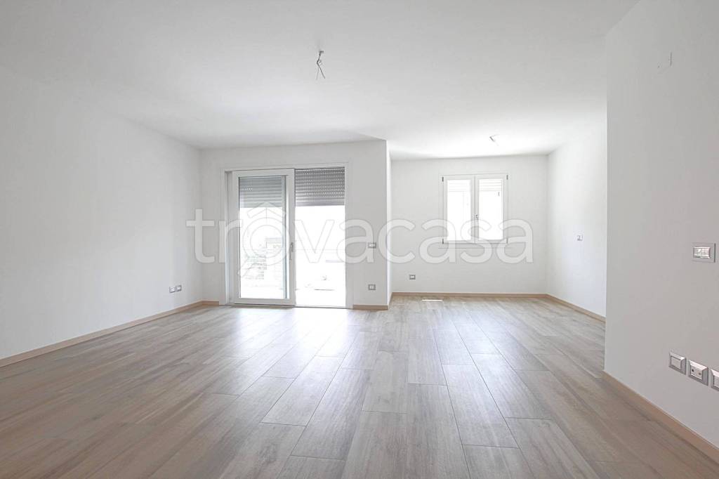 appartamento in vendita a Verona in zona Borgo Venezia / Borgo Trieste