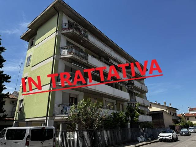 appartamento in vendita a Verona in zona Santa Lucia
