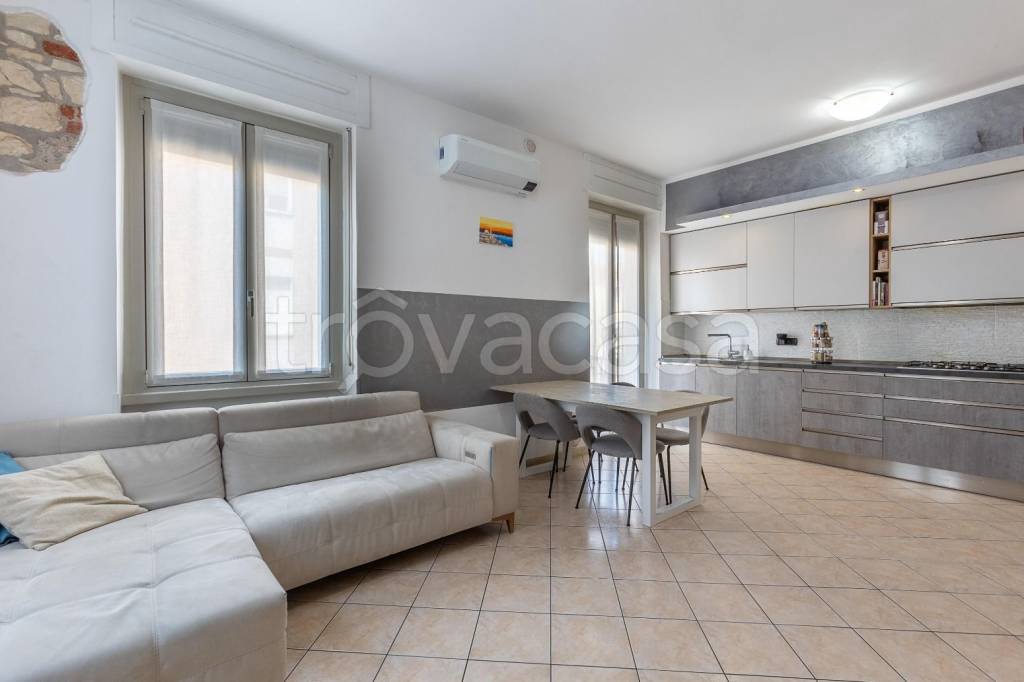 appartamento in vendita a Verona in zona Golosine