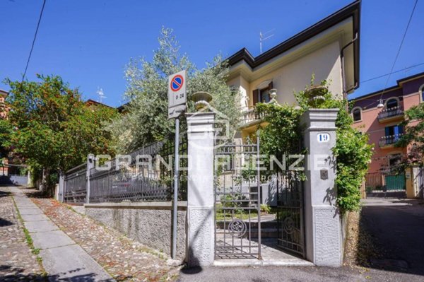 casa indipendente in vendita a Verona in zona Veronetta