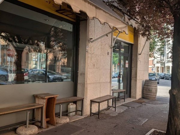 negozio in vendita a Verona in zona Borgo Trento