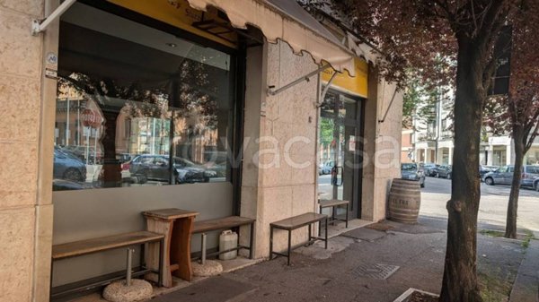 negozio in vendita a Verona in zona Borgo Trento