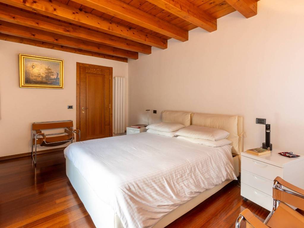 casa indipendente in vendita a Verona