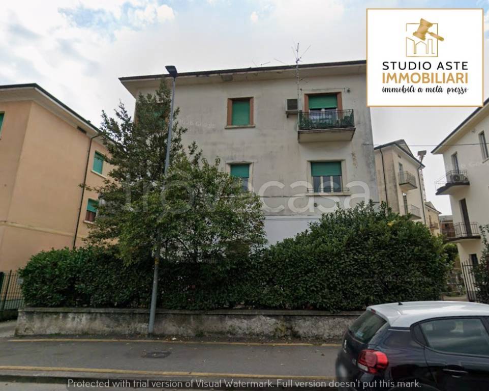 appartamento in vendita a Verona in zona Borgo Roma