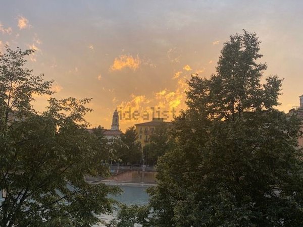 appartamento in vendita a Verona in zona Veronetta