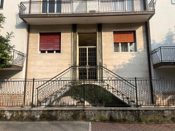 appartamento in vendita a Verona in zona Borgo Milano