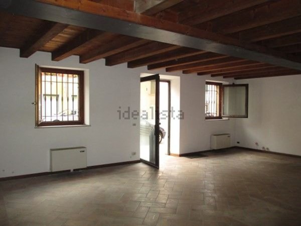 ufficio in vendita a Verona in zona Centro Storico