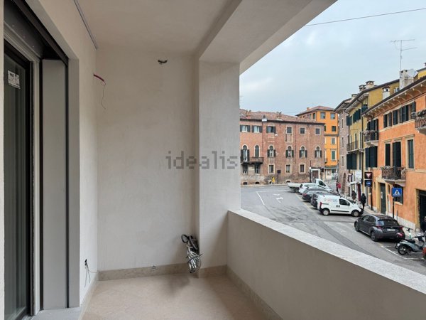 appartamento in vendita a Verona in zona Centro Storico