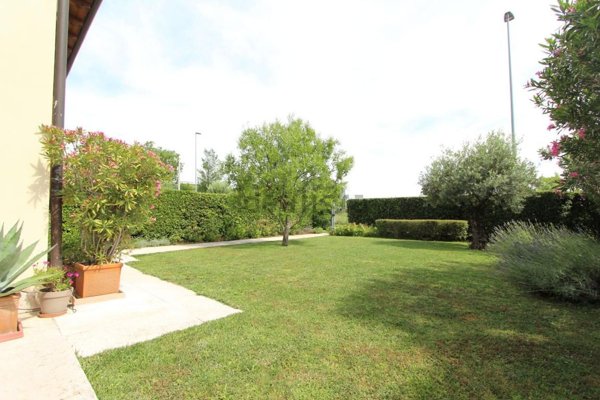 casa indipendente in vendita a Verona in zona Santa Maria in Stelle