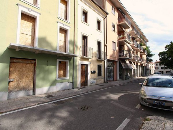 appartamento in vendita a Verona in zona San Michele Extra