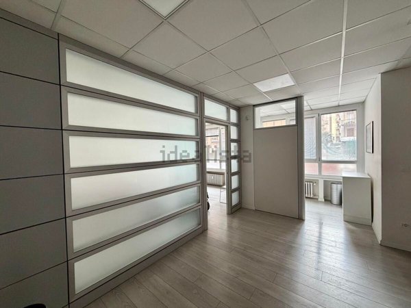 ufficio in vendita a Verona in zona Centro Storico