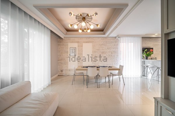 appartamento in vendita a Verona in zona Valdonega