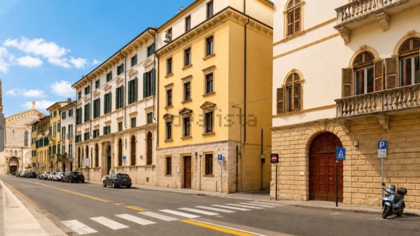 appartamento in vendita a Verona in zona Centro Storico