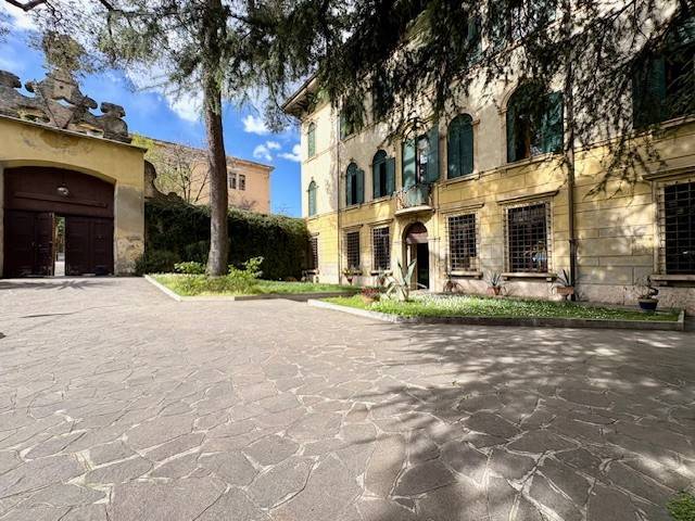 appartamento in vendita a Verona