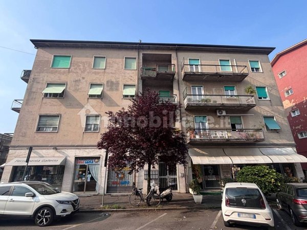 appartamento in vendita a Verona in zona Borgo Roma