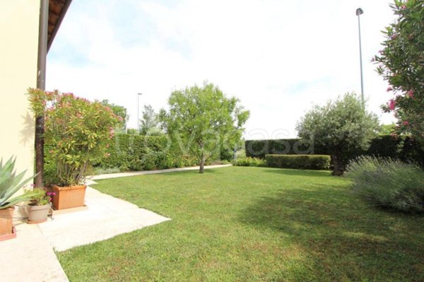 casa indipendente in vendita a Verona in zona Santa Maria in Stelle