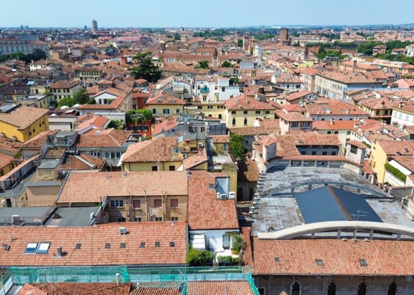 appartamento in vendita a Verona in zona Centro Storico