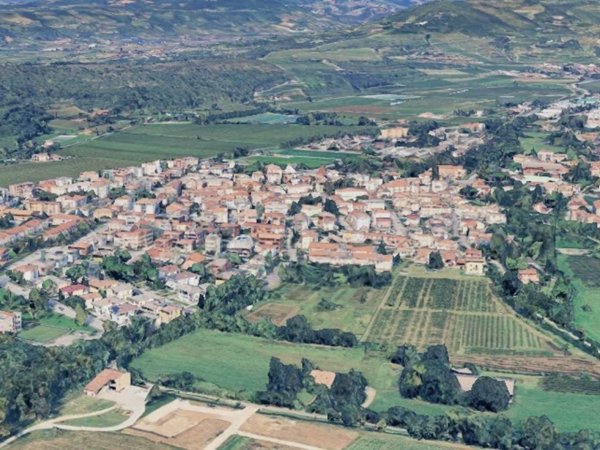casa indipendente in vendita a Verona in zona Montorio Veronese