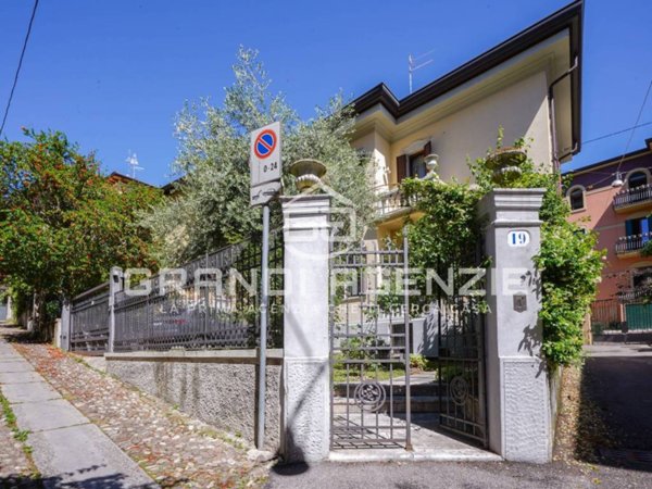casa indipendente in vendita a Verona