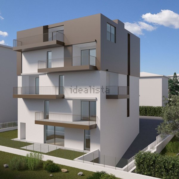 appartamento in vendita a Verona in zona Valdonega