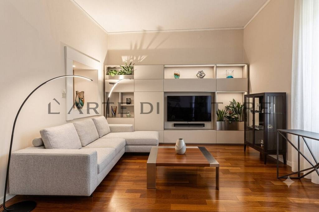 appartamento in vendita a Verona in zona Valdonega
