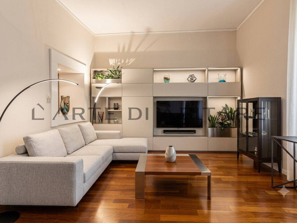appartamento in vendita a Verona in zona Valdonega