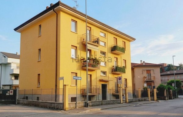 appartamento in vendita a Verona in zona Saval