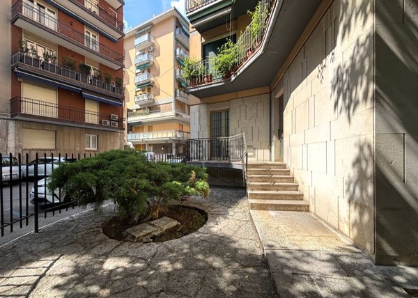 ufficio in vendita a Verona in zona Borgo Trento