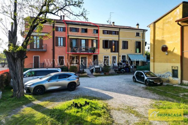 appartamento in vendita a Verona in zona Cadidavid