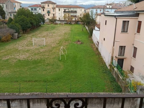 appartamento in vendita a Verona in zona Borgo Venezia / Borgo Trieste
