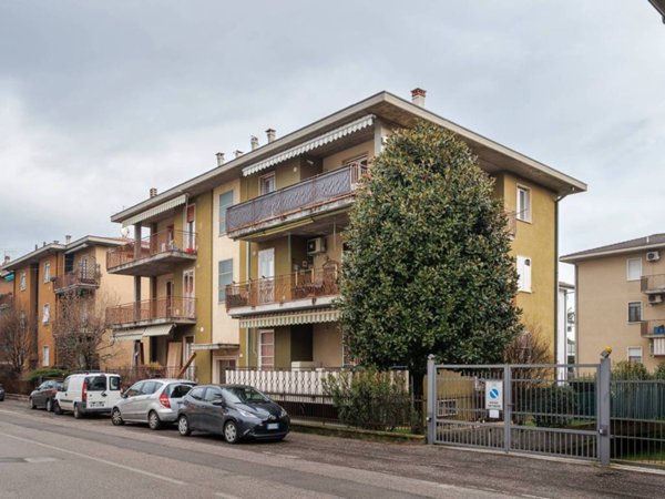appartamento in vendita a Verona in zona San Massimo all'Adige