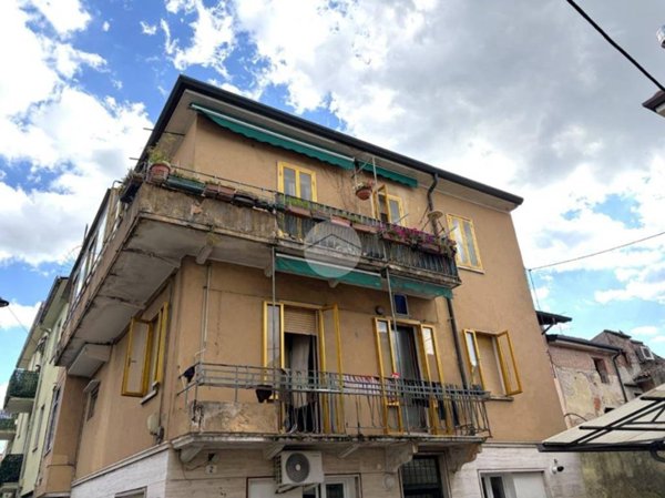 appartamento in vendita a Verona in zona Cadidavid