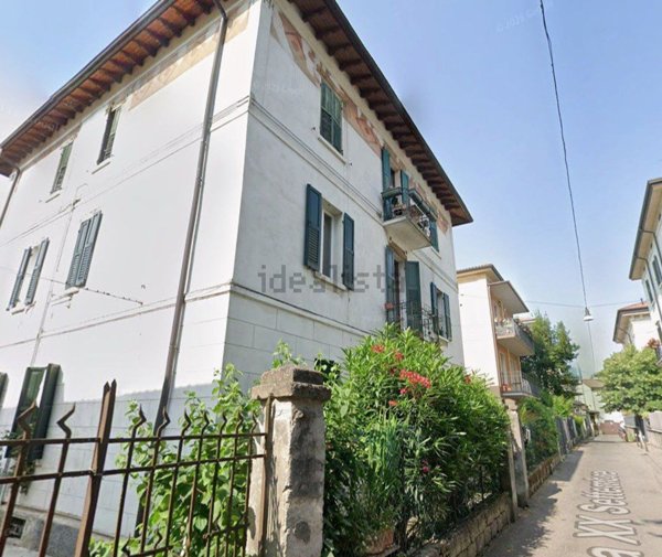appartamento in vendita a Verona in zona Veronetta