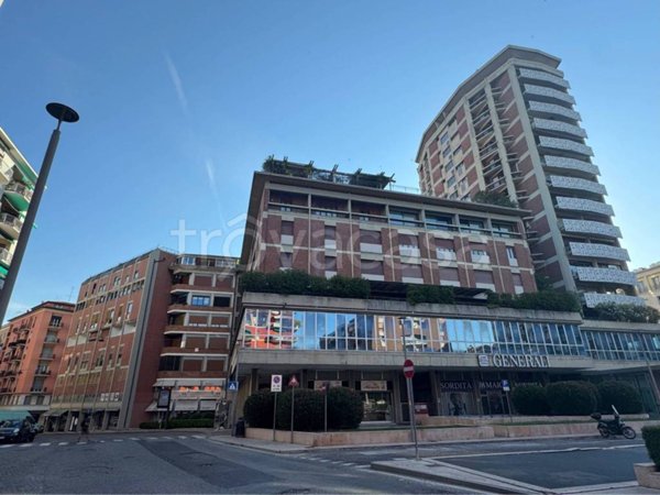 appartamento in vendita a Verona in zona Centro Storico
