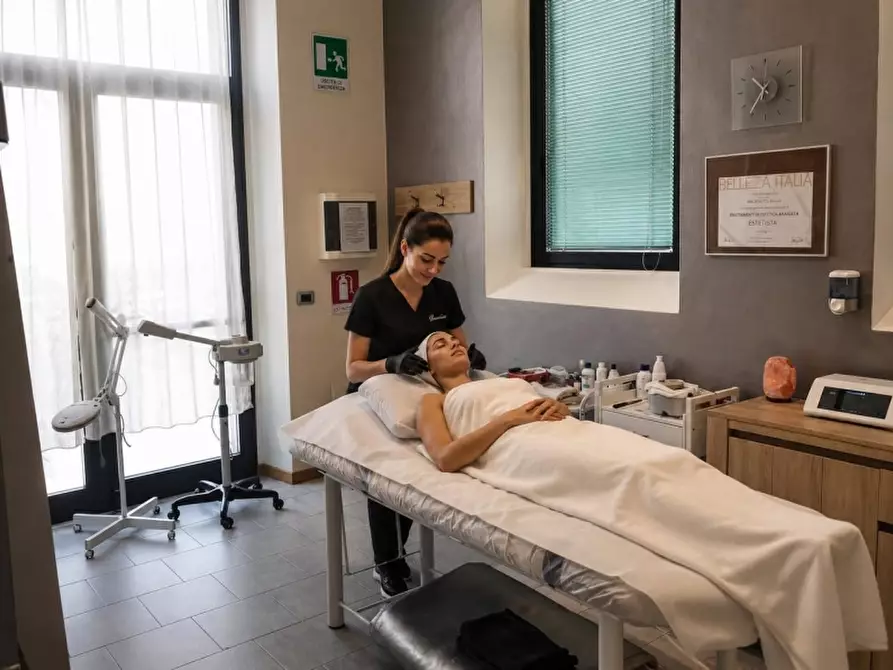negozio in vendita a Verona in zona Centro Storico