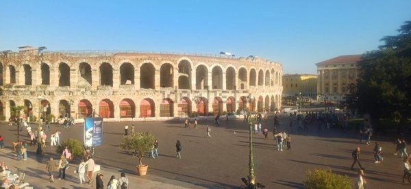 appartamento in vendita a Verona in zona Centro Storico