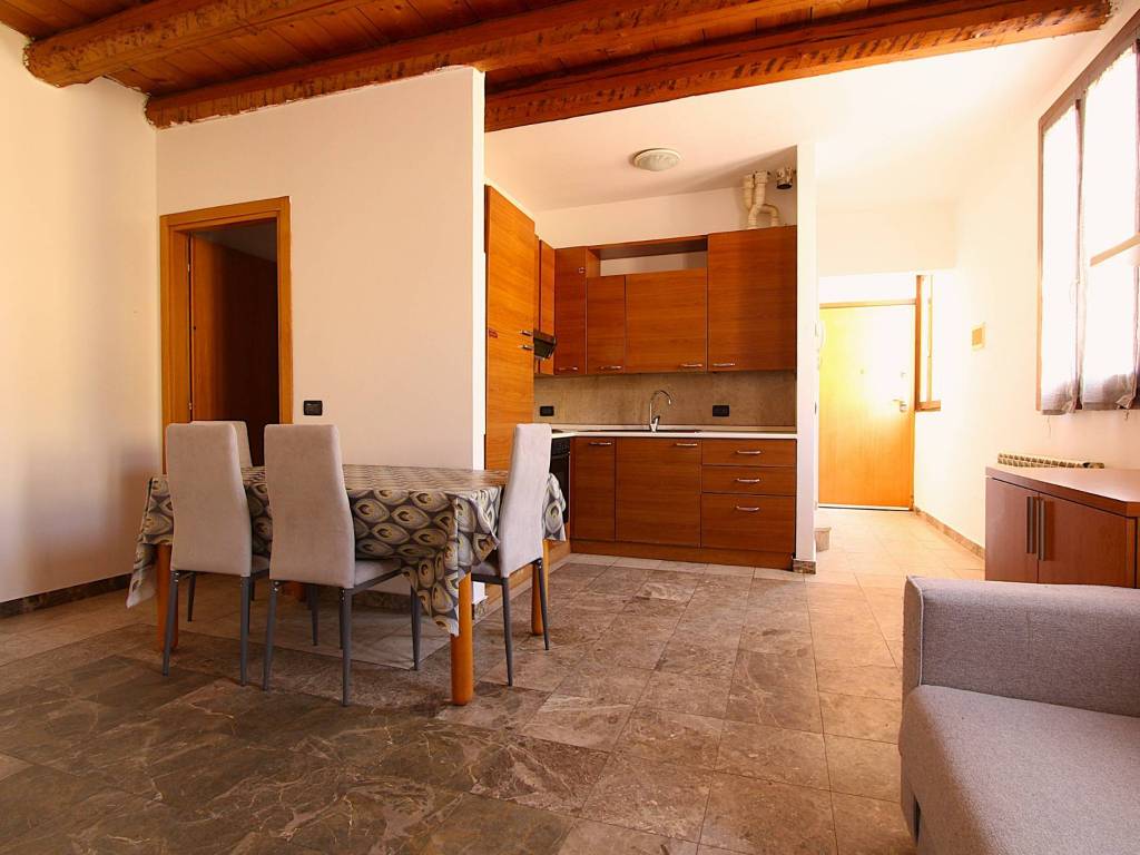 appartamento in vendita a Verona in zona Borgo Venezia / Borgo Trieste