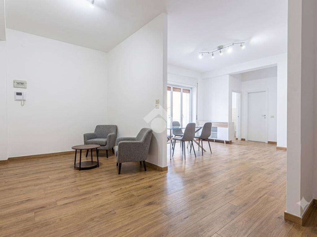 appartamento in vendita a Verona in zona Cittadella