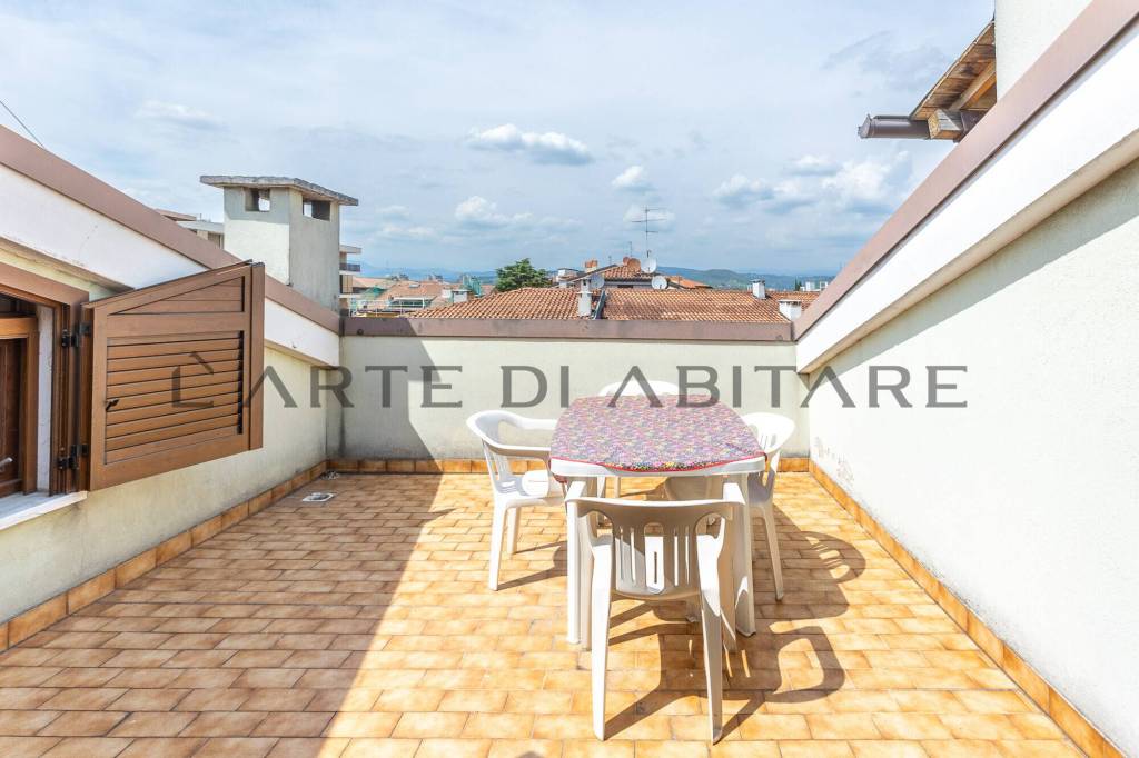 appartamento in vendita a Verona in zona Borgo Milano