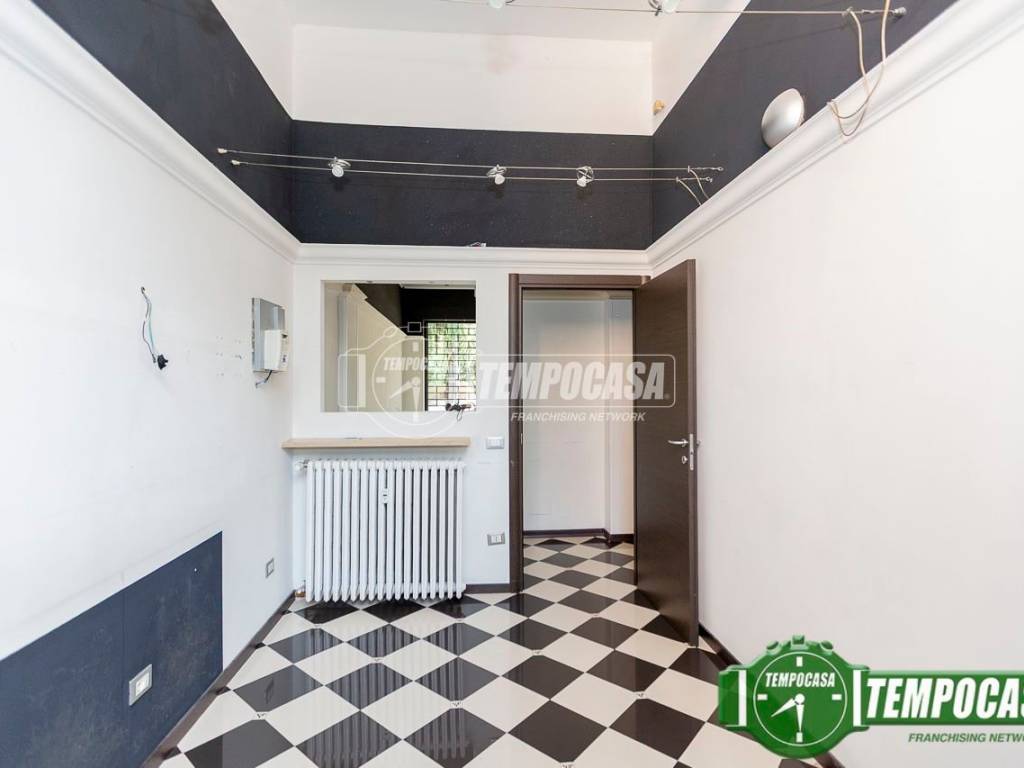 negozio in vendita a Verona