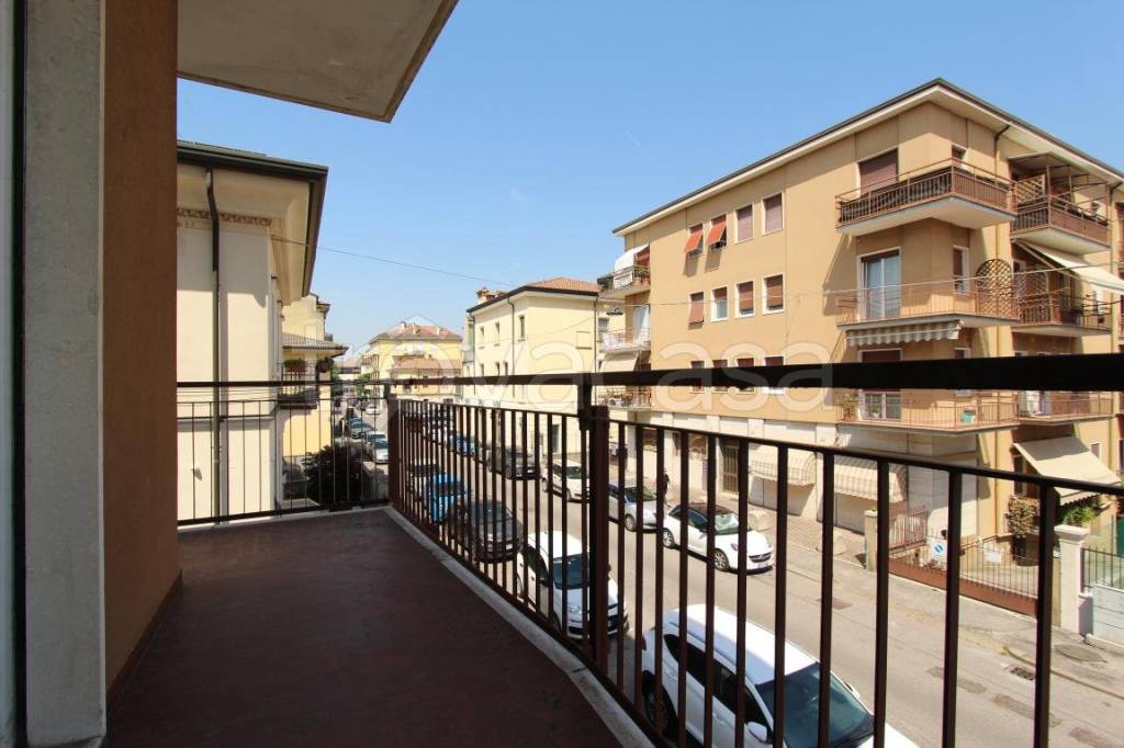 appartamento in vendita a Verona in zona Borgo Venezia / Borgo Trieste