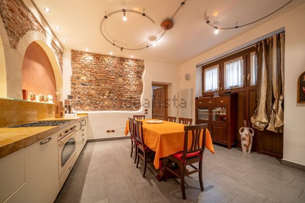 appartamento in vendita a Verona in zona Centro Storico